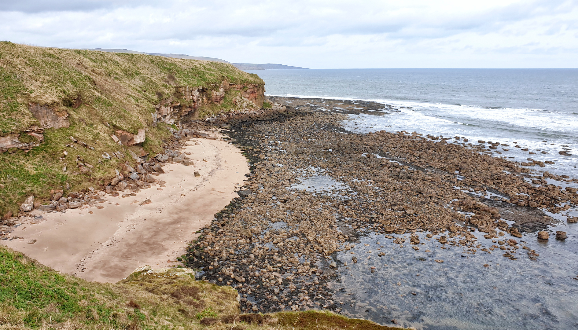 An image depicting the trail Berwickshire Coastal Path and its surrounding area.