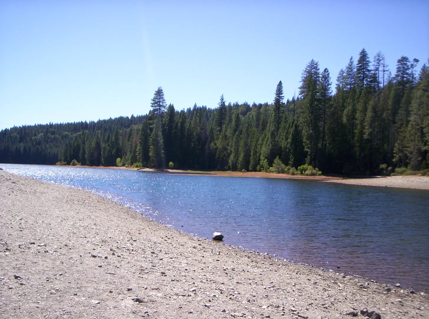 An image depicting the trail Sugar Pine Reservoir - Joshua M Hardt Memorial Loop Trail and its surrounding area.