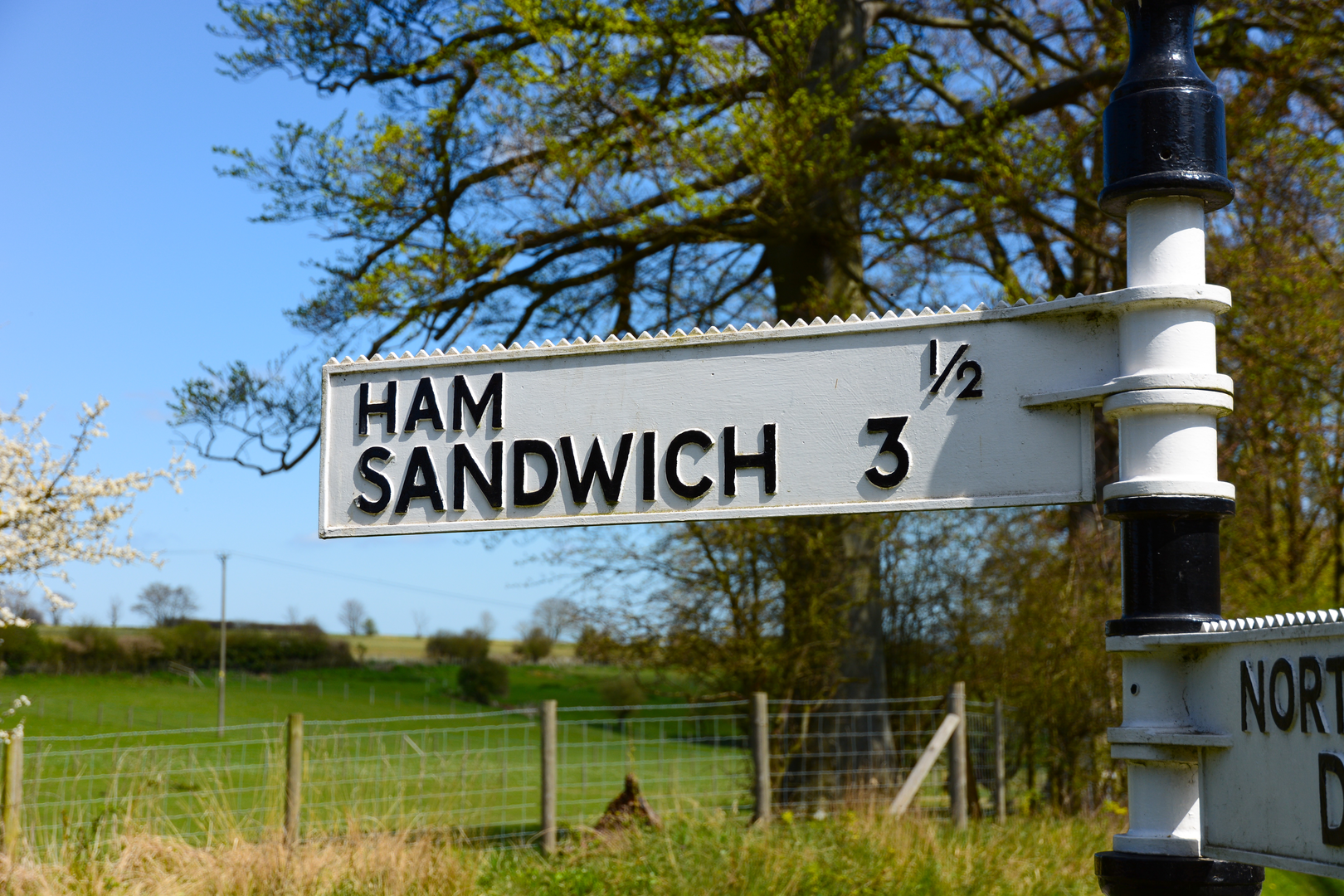 An image depicting the trail Stour Valley Walk - Kent and its surrounding area.
