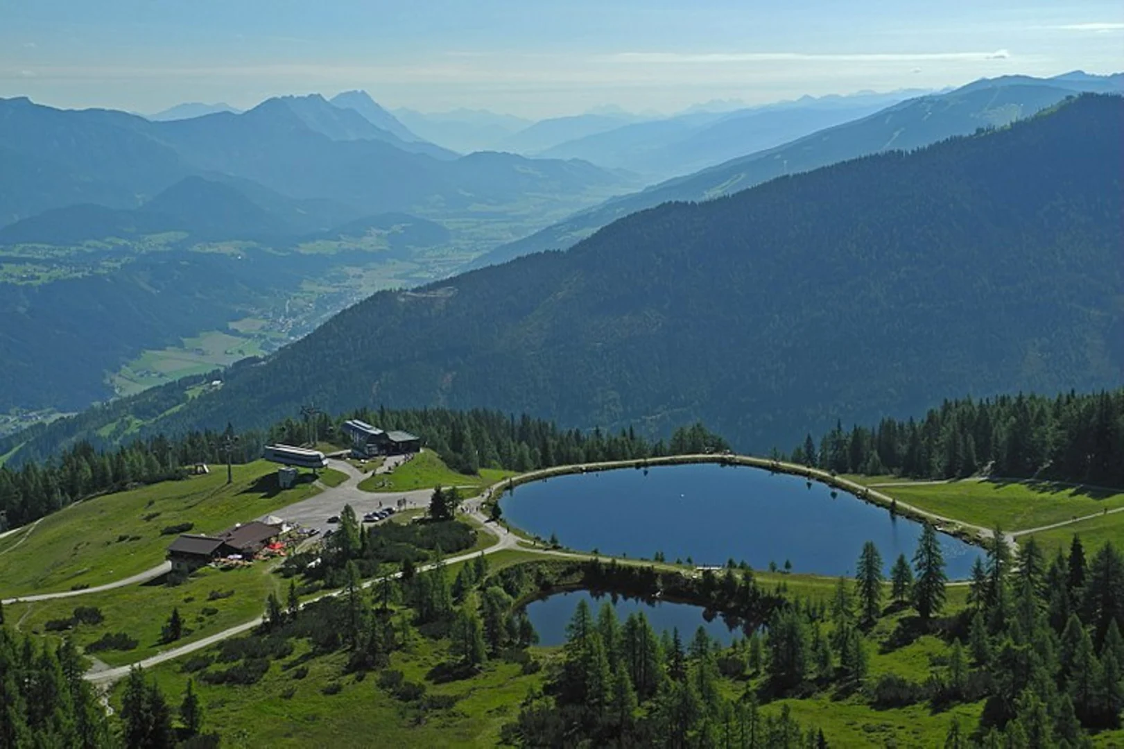 An image depicting the trail Goas Steigl and its surrounding area.