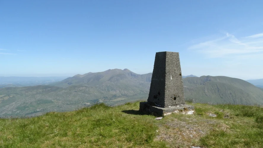 Mullaghanattin, Beann and Sallagh Summit Walk