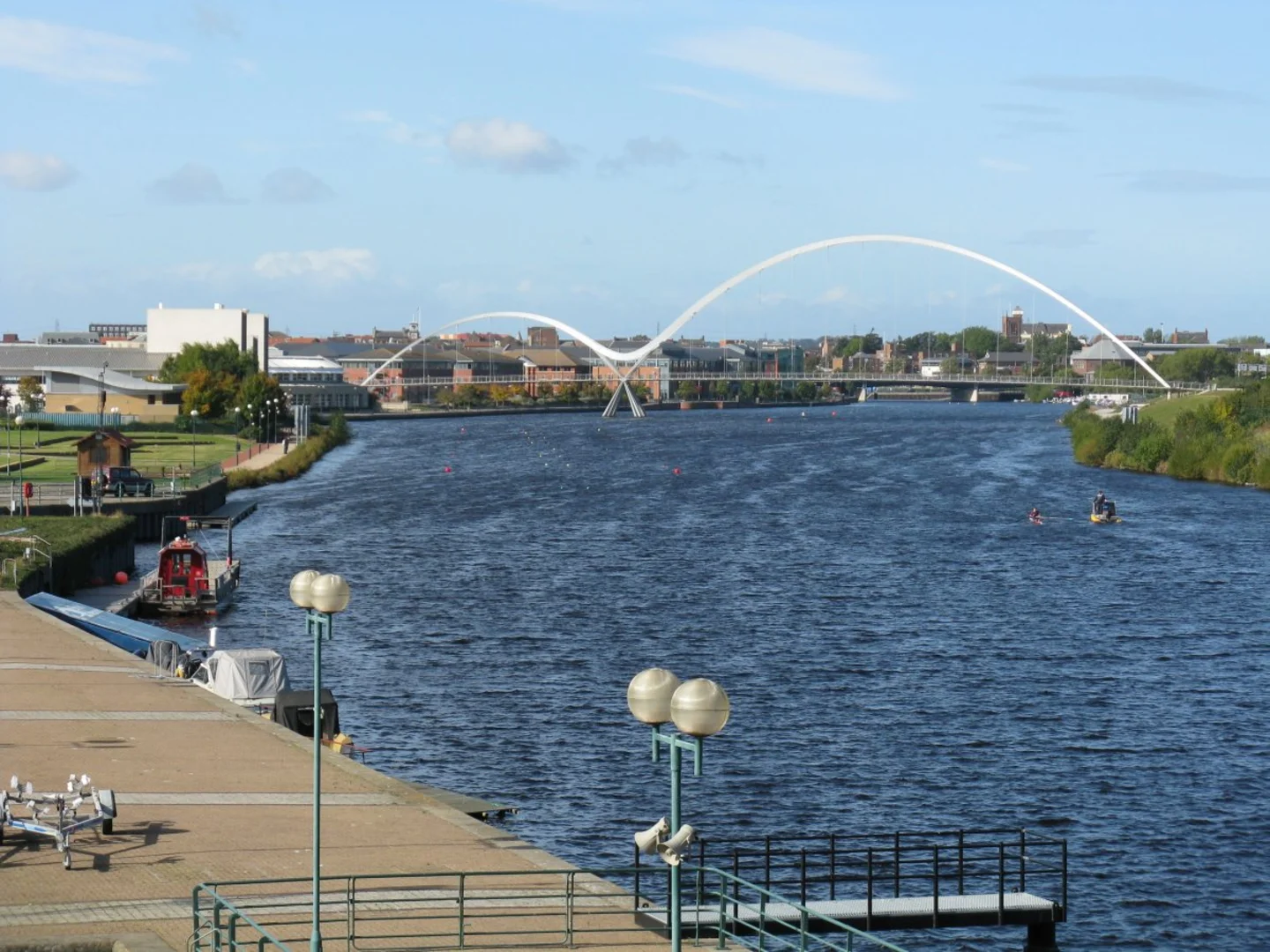 An image depicting the trail Maze Park Walk and its surrounding area.