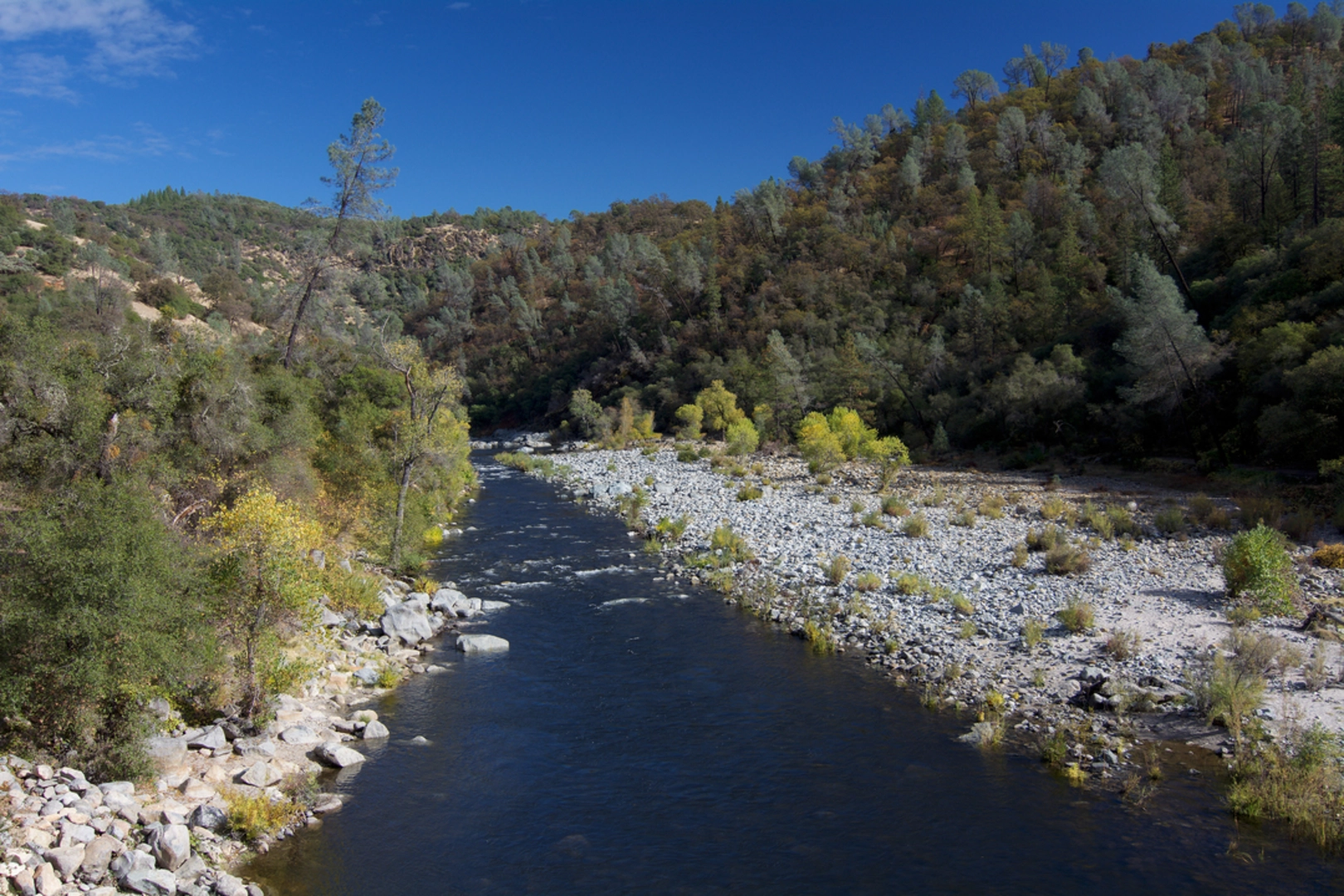 An image depicting the trail South Yuba Trail and its surrounding area.