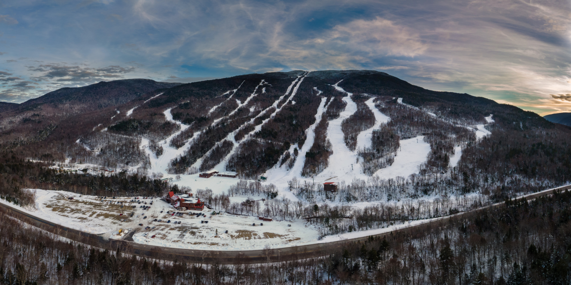 An image depicting the trail Wildcat Ridge Trail and its surrounding area.