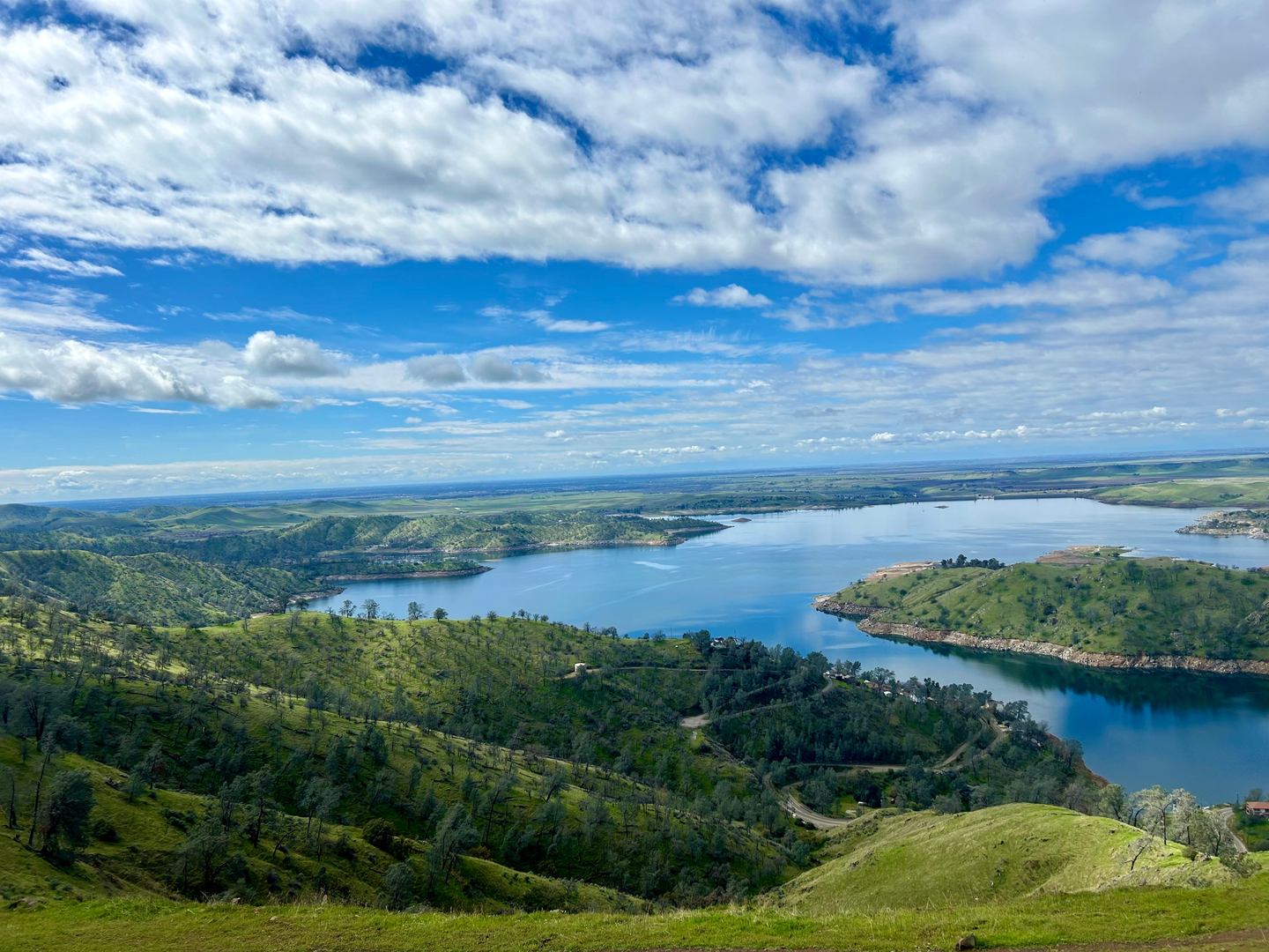 An image depicting the trail San Joaquin River Trail and its surrounding area.