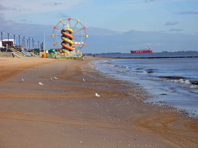 Cleethorpes Beach Walk