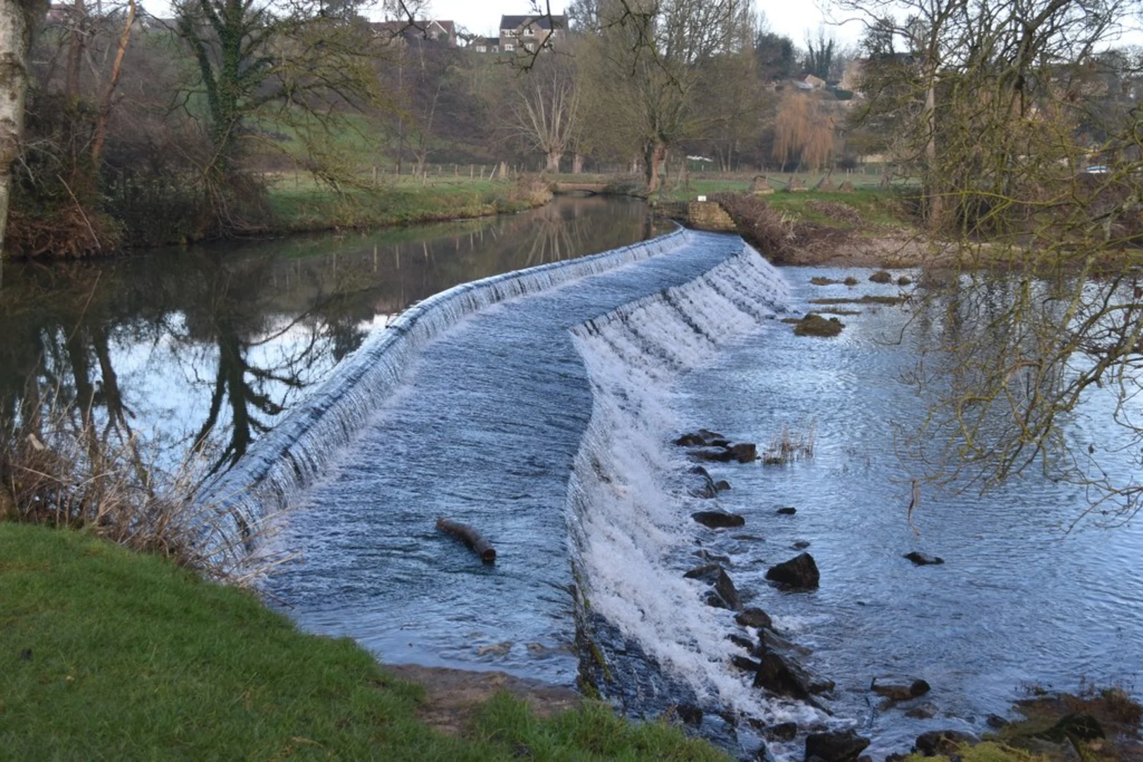 An image depicting the trail Rode Hill via Macmillan Way and its surrounding area.