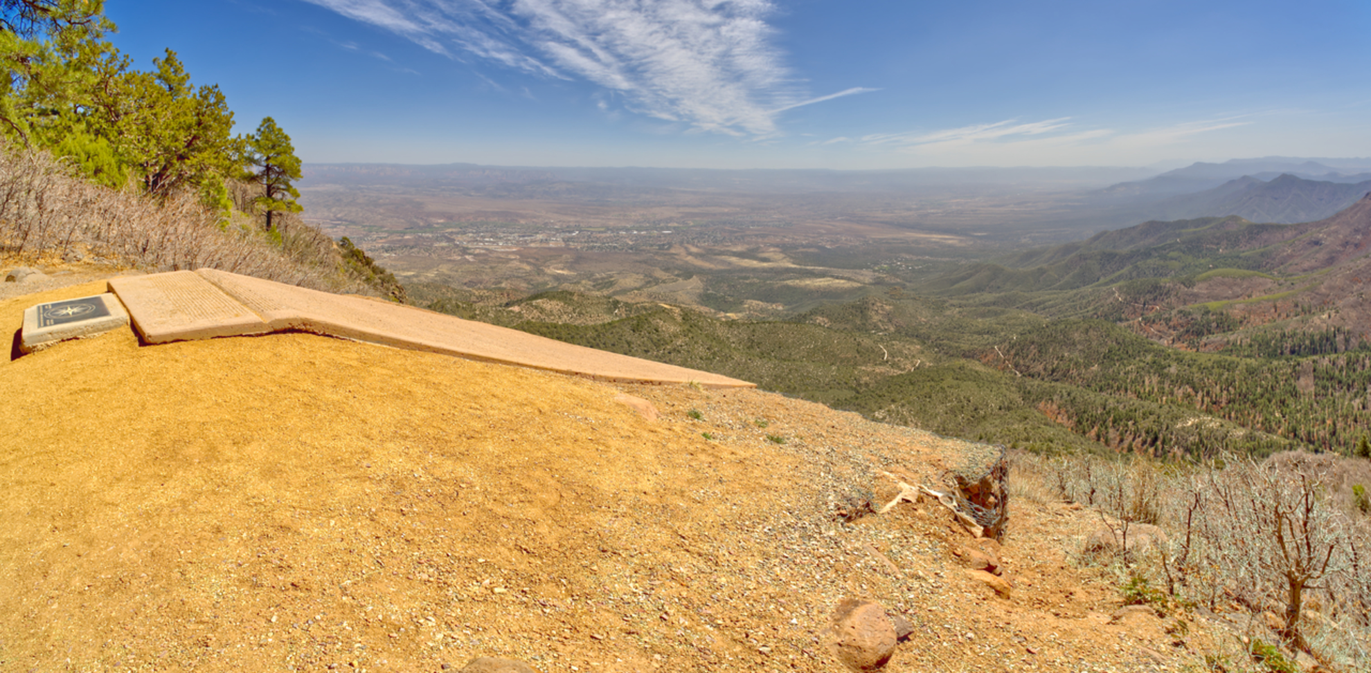 An image depicting the trail Yeager Cabin Trail and its surrounding area.