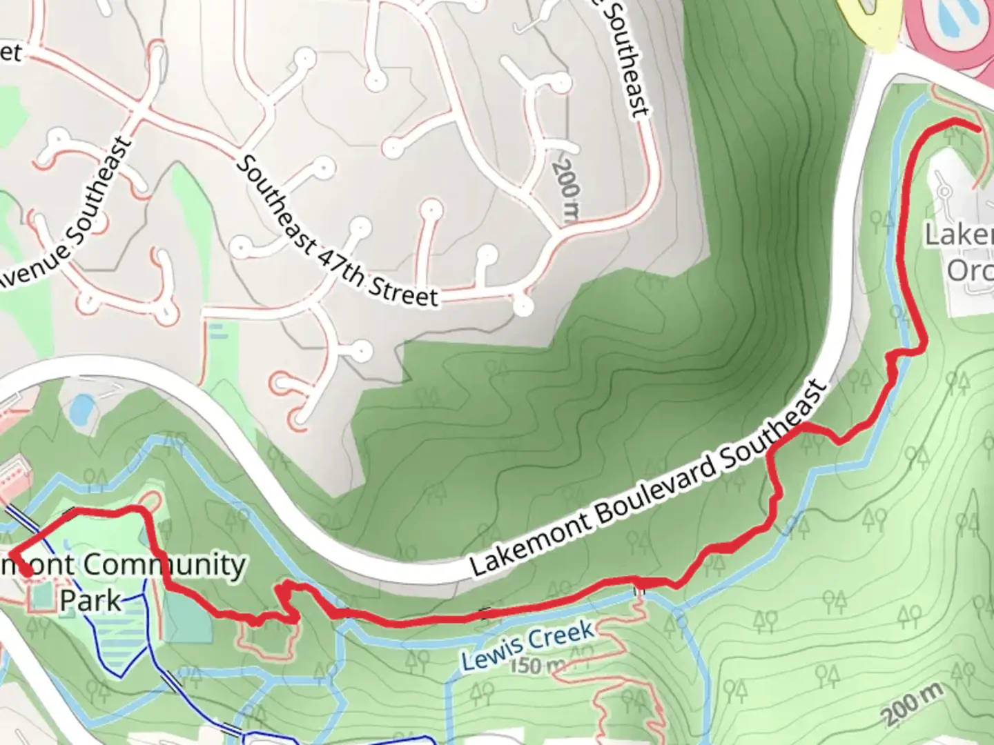 An image depicting the trail Lewis Creek Trail and its surrounding area.