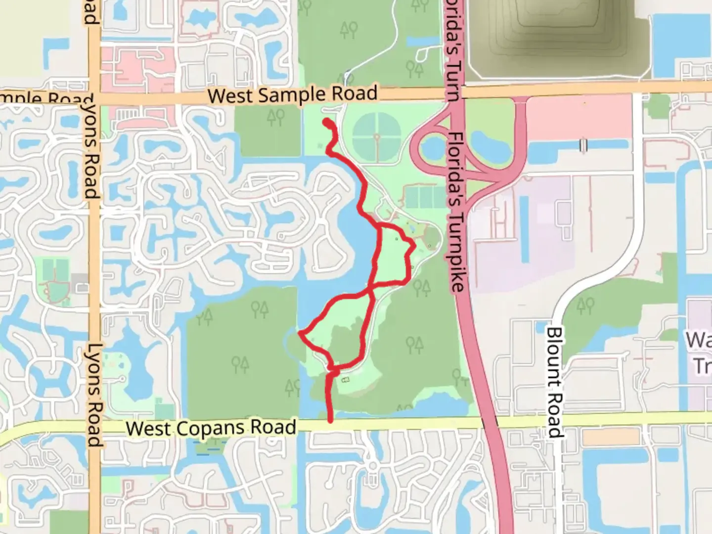 An image depicting the trail Tradewinds Park South Walk and its surrounding area.