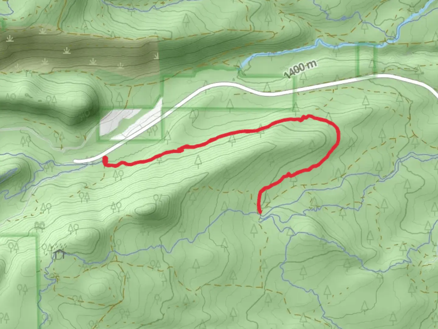 An image depicting the trail Tumalo Creek and its surrounding area.