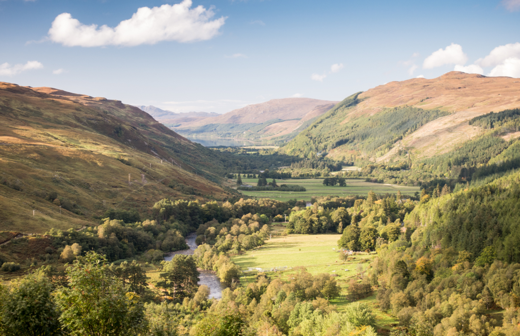 An image depicting the trail Meall Nan Ceapraichean and its surrounding area.