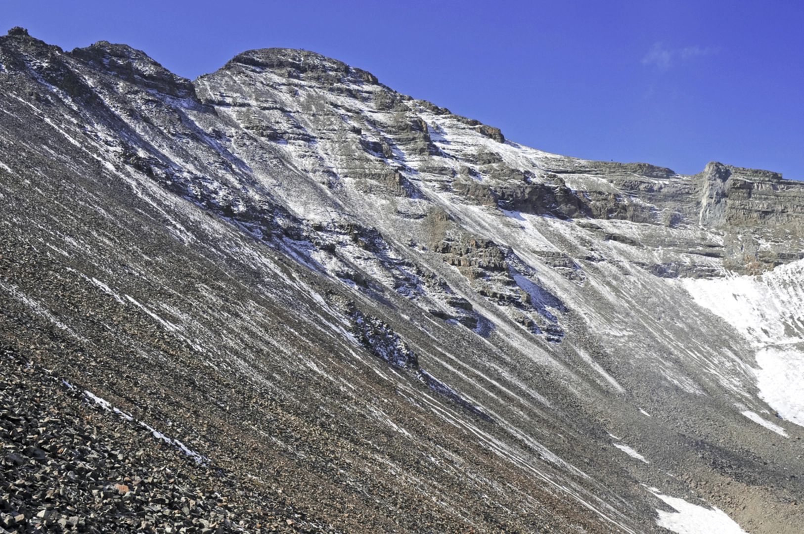 An image depicting the trail Castle Peak Trail and its surrounding area.