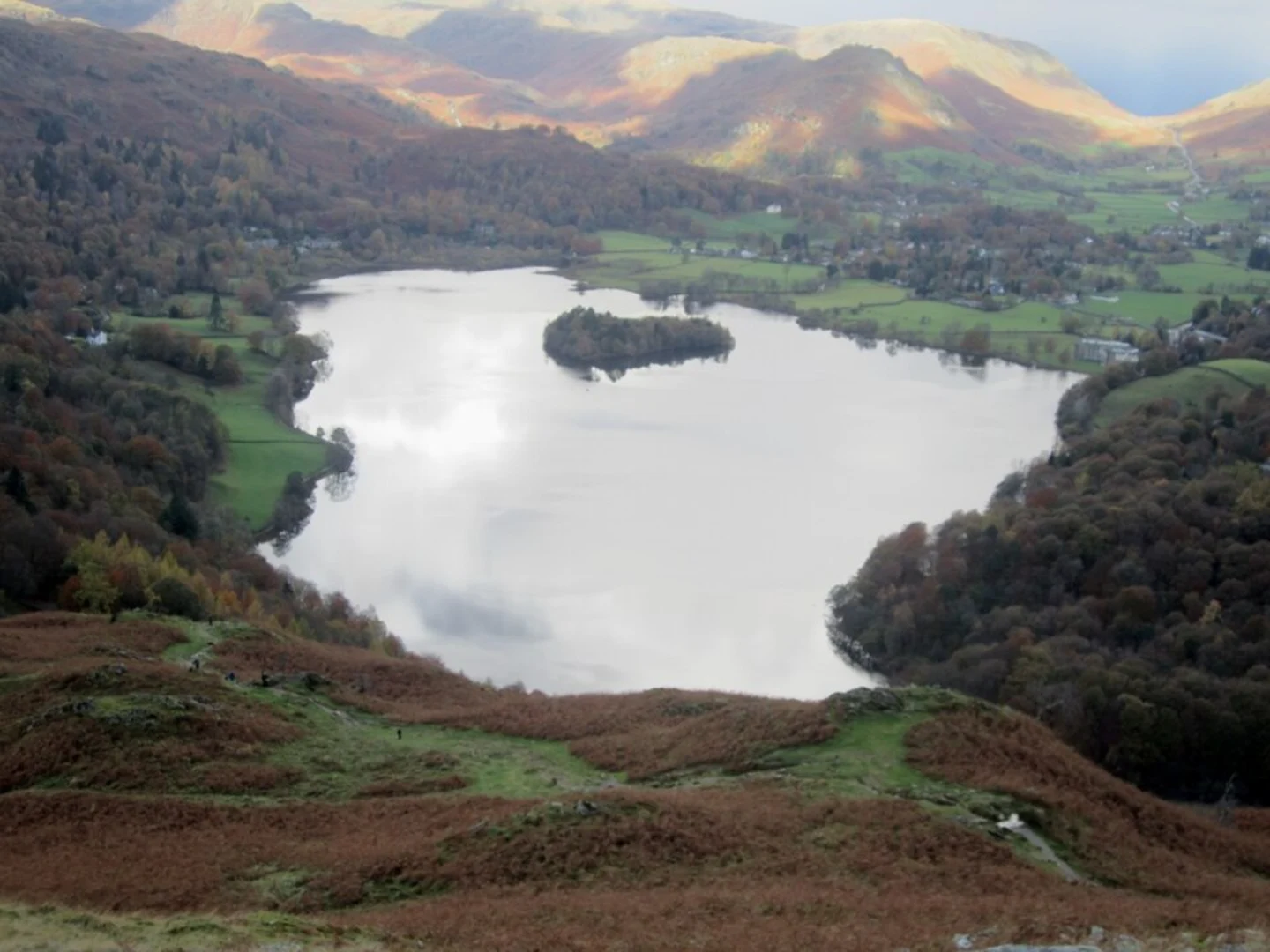 An image depicting the trail Thirlmere to Grasmere Walk and its surrounding area.