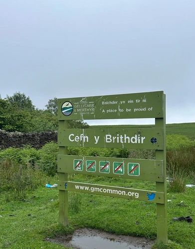 Chapel-y-Brithdir and Groes-Faen from Tir-Phil Station