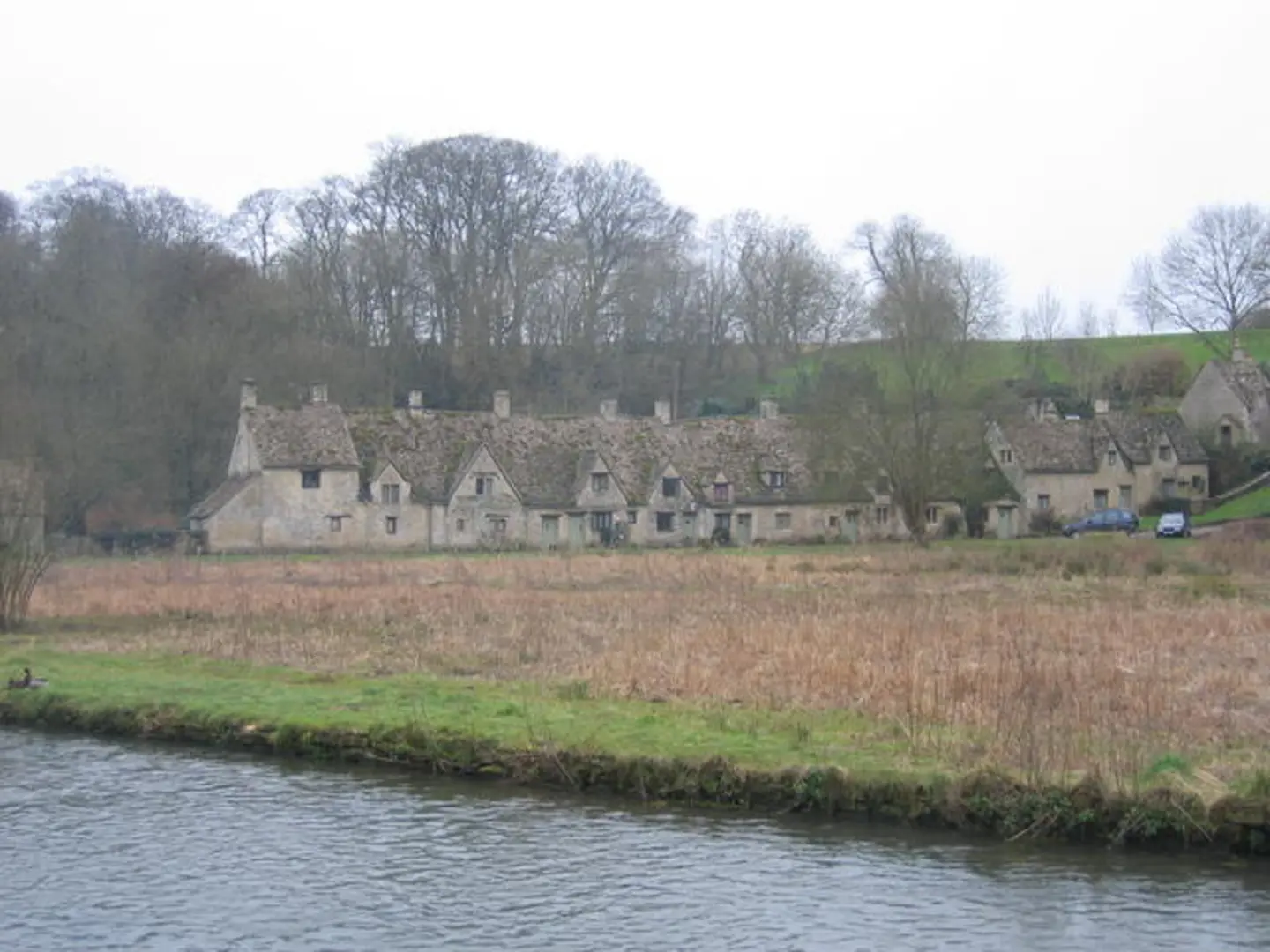 An image depicting the trail Coln St Aldwyns and Bibury Loop and its surrounding area.