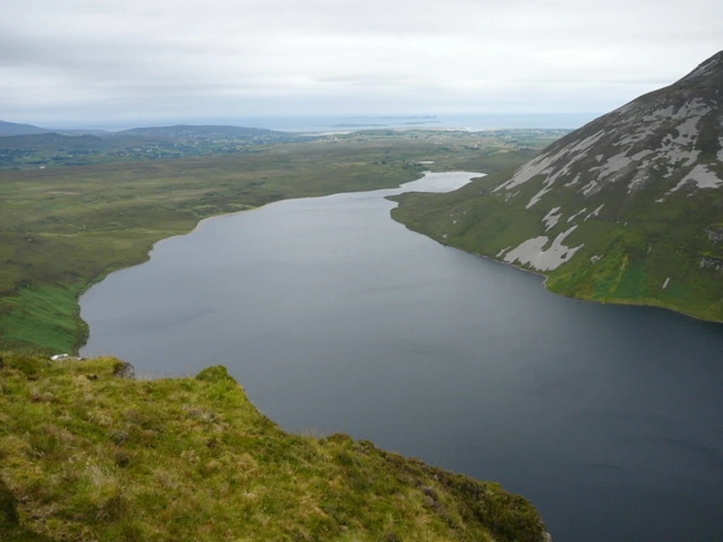 An image depicting the trail Muckish to An Earagail via Lough Altan and its surrounding area.