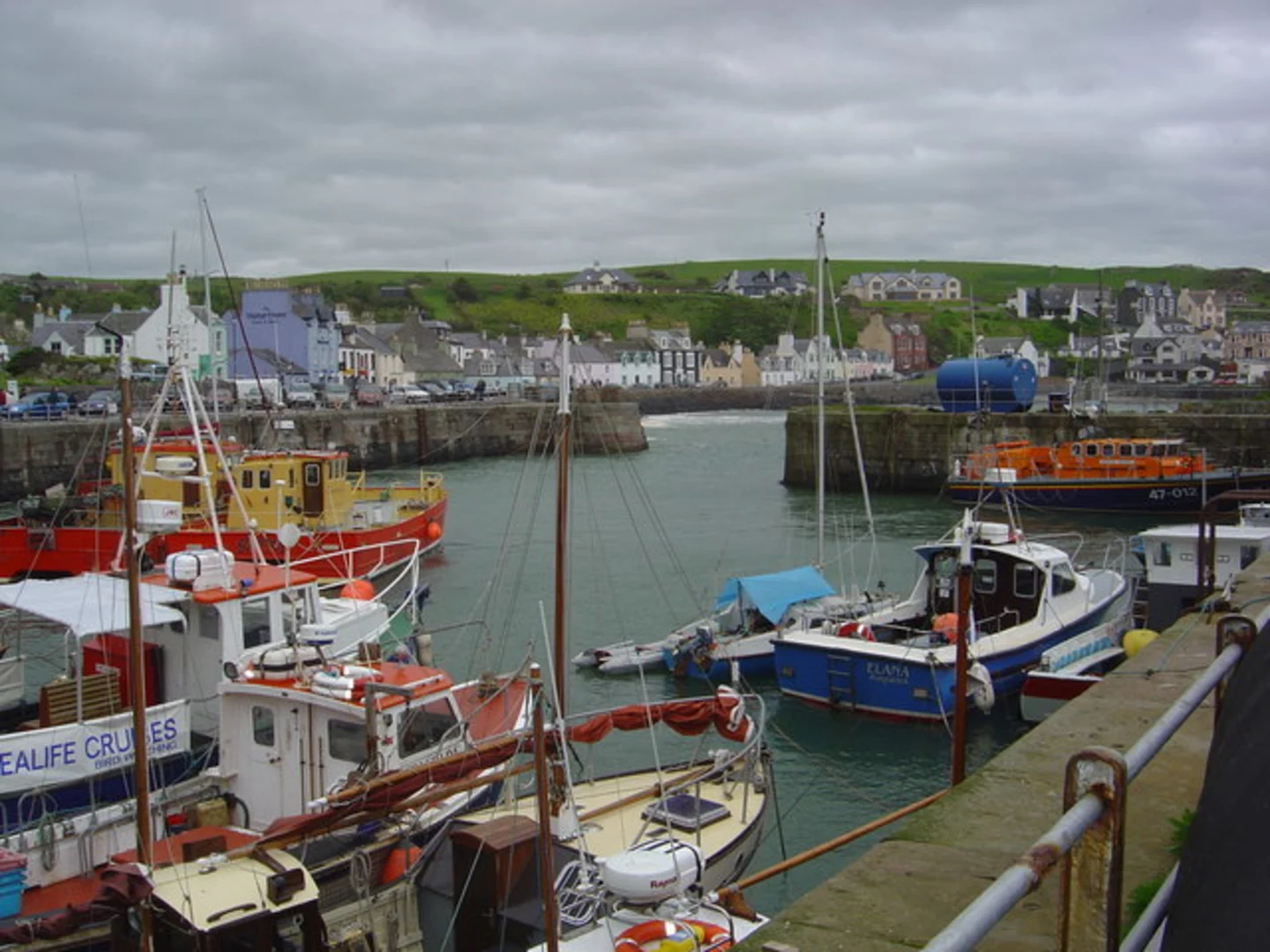 An image depicting the trail Portpatrick to Black Head via Black Isle and its surrounding area.