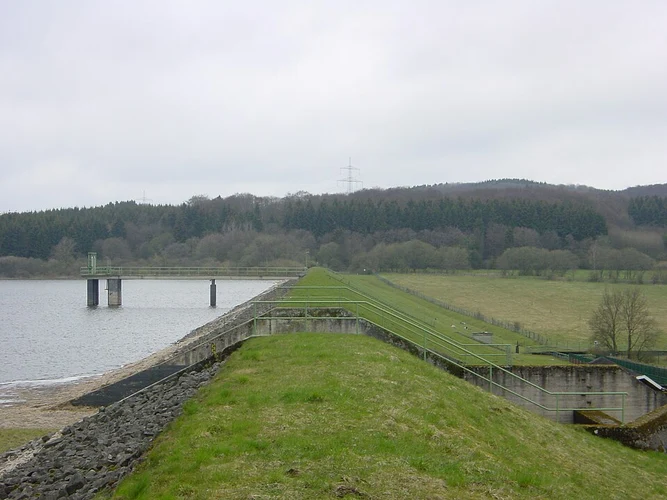 Krombachstausee Loop via Wällertour