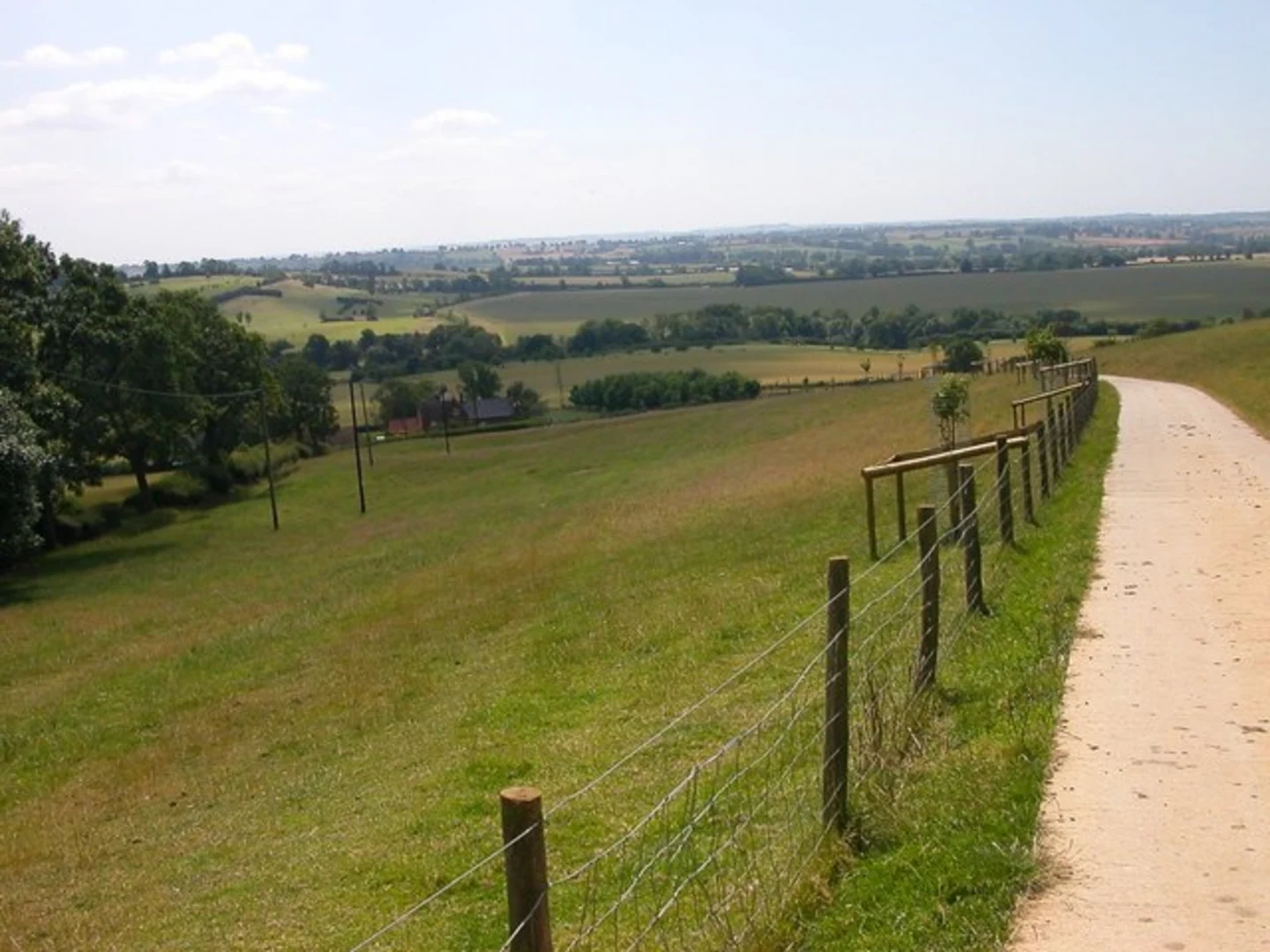 An image depicting the trail Honey Hill via Jurassic Way and its surrounding area.