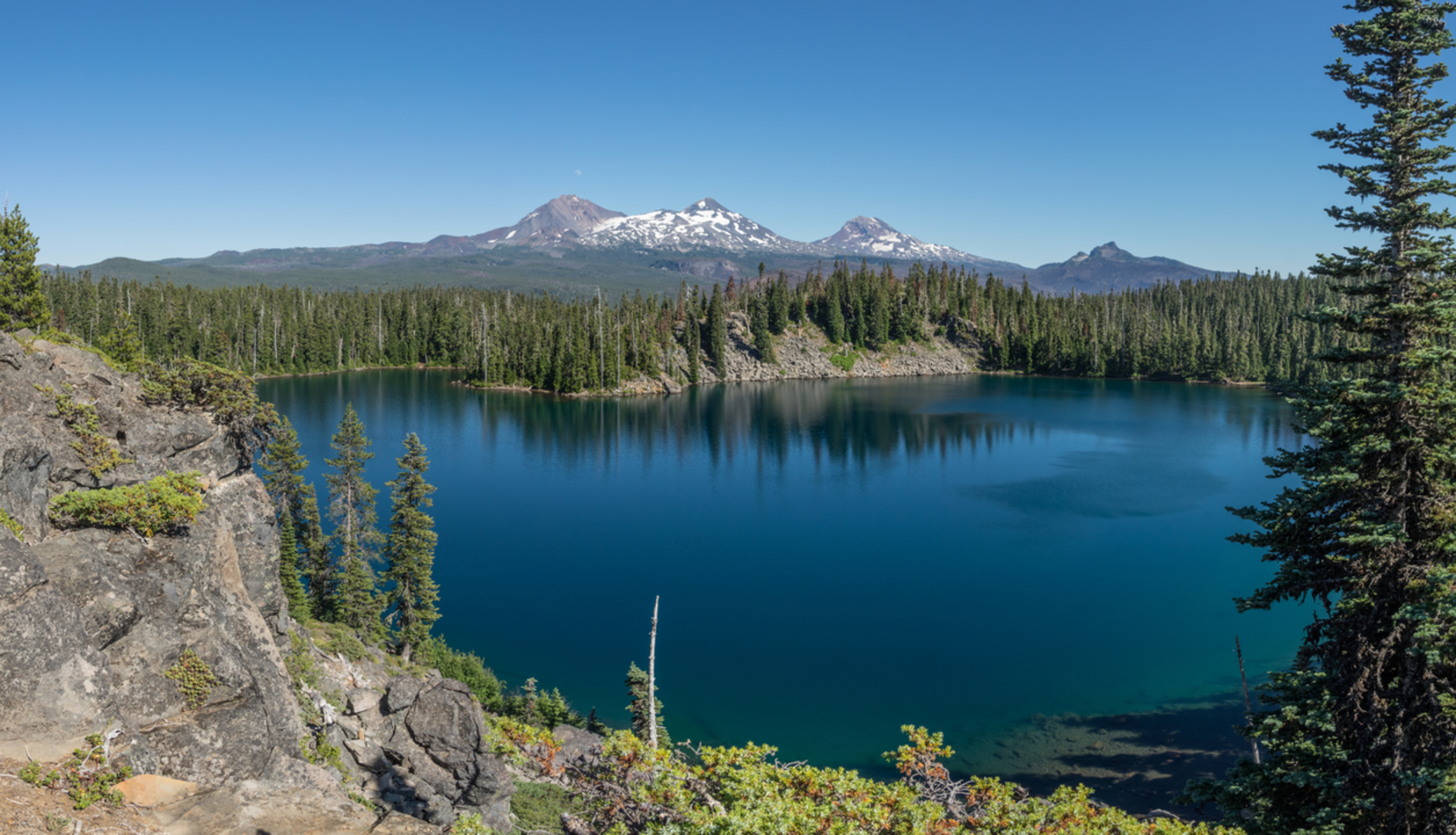 An image depicting the trail Benson Lake Trail and its surrounding area.