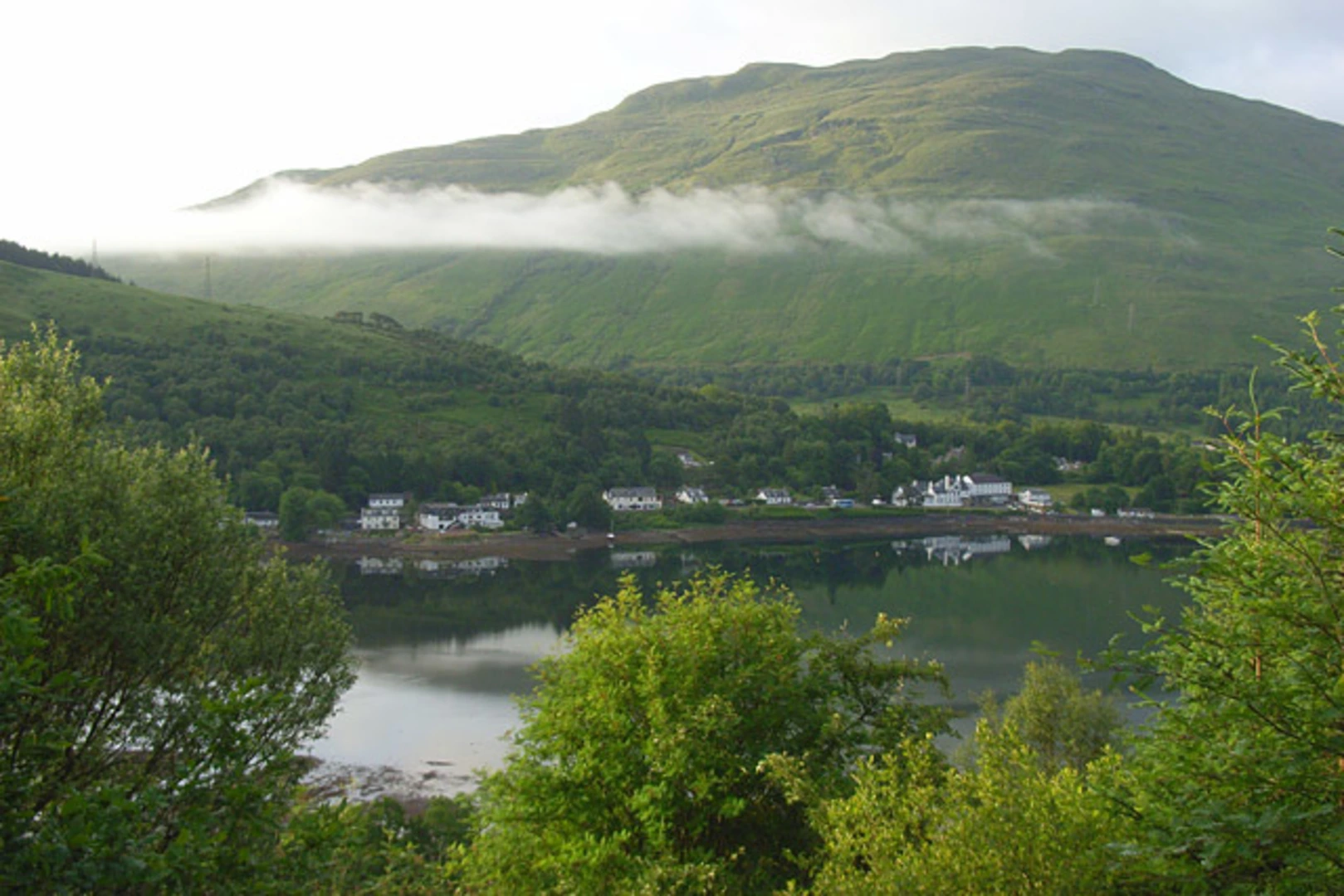 An image depicting the trail Southeast Ridge from Succoth and its surrounding area.