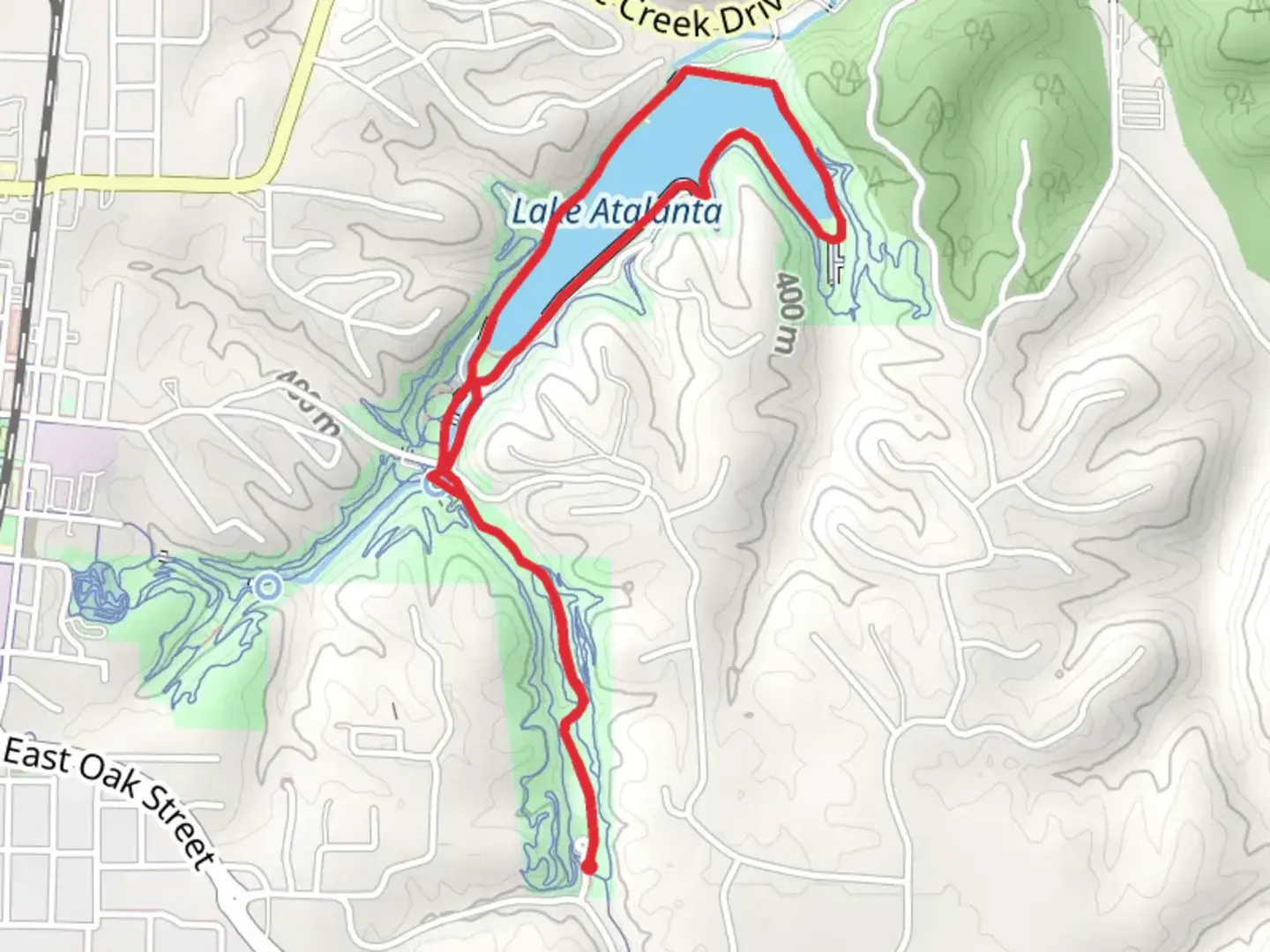 An image depicting the trail Lake Atalanta Loop via Pleasant Ridge Trail and its surrounding area.