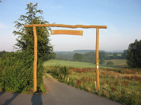 Naturhaus Seebend Webereimuseum via Eifelsteig