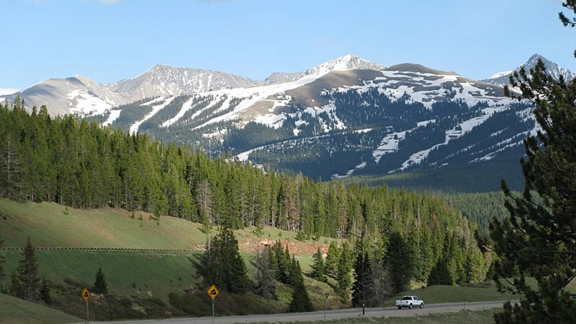 An image depicting the trail Corral Creek Trail and its surrounding area.