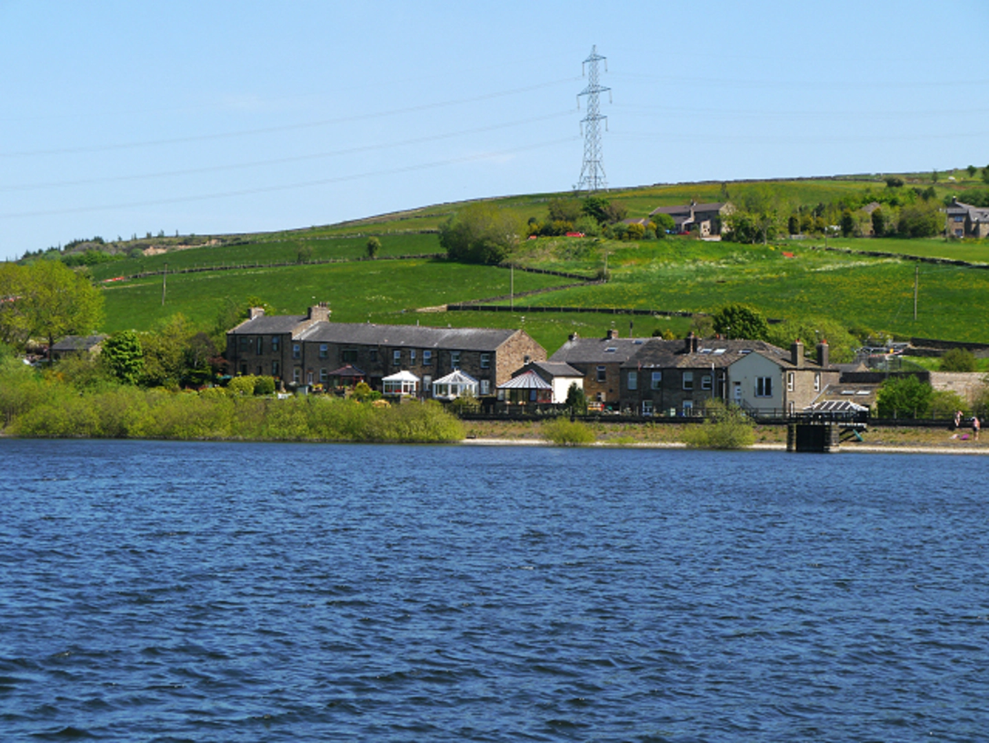 An image depicting the trail Ogden Reservoir and Piethorne Reservoir Loop and its surrounding area.