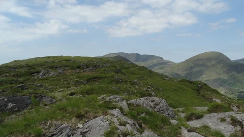Knocknabreeda, Crossderry and Mothaillín Summit Horseshoe
