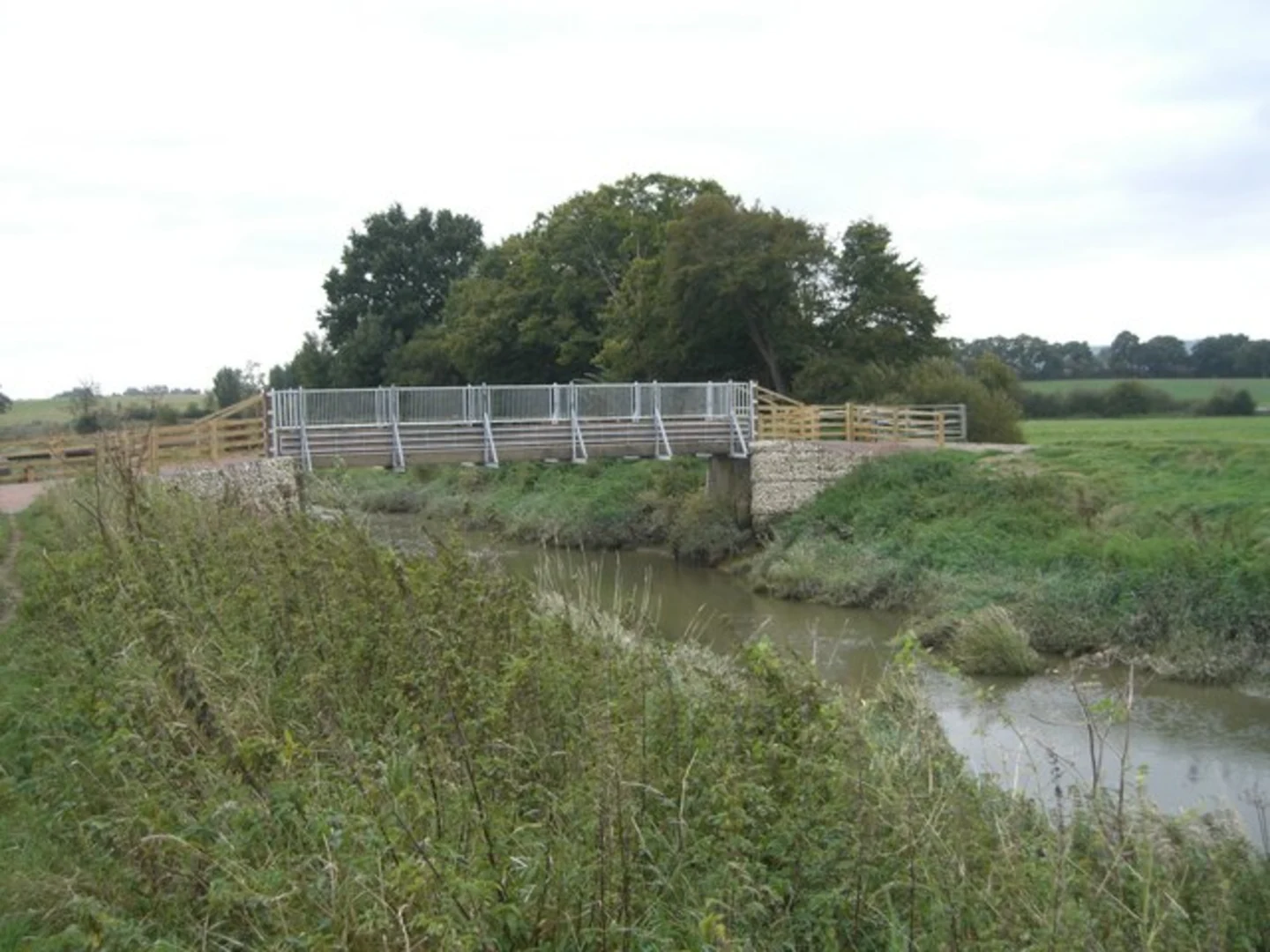 An image depicting the trail Downs Link and Adur Loop Walk and its surrounding area.