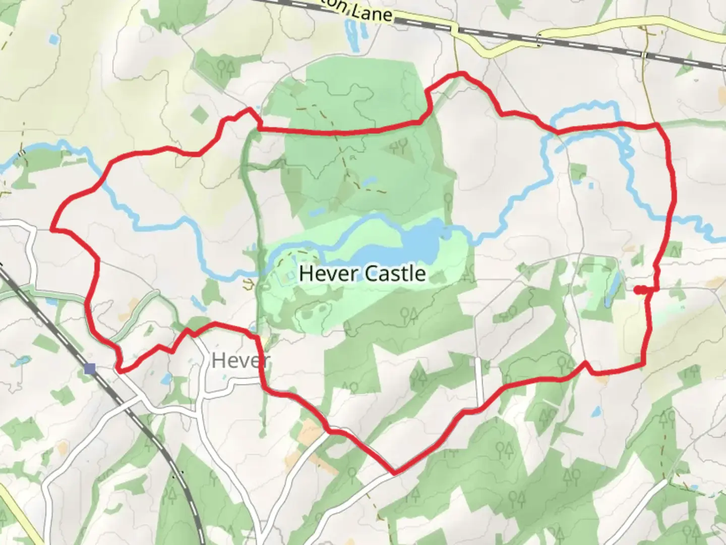 An image depicting the trail Chiddingstone and Hever Loop and its surrounding area.