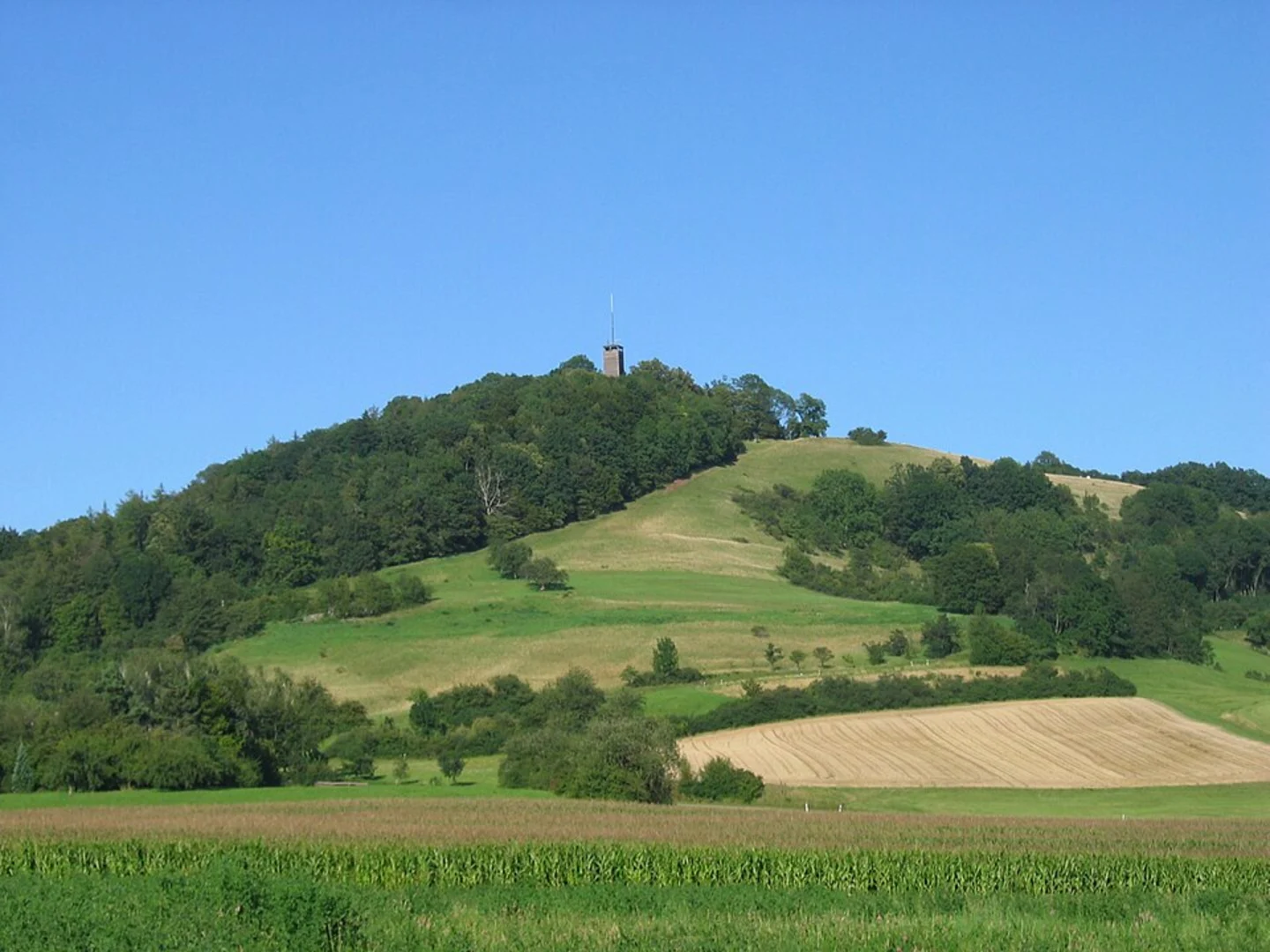 An image depicting the trail Kocher via Schwaebisch Hall and its surrounding area.