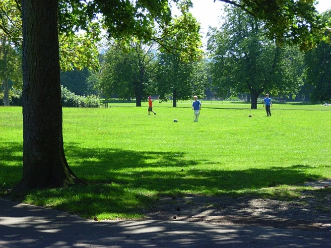 Victoria Park and Old Sarum Loop