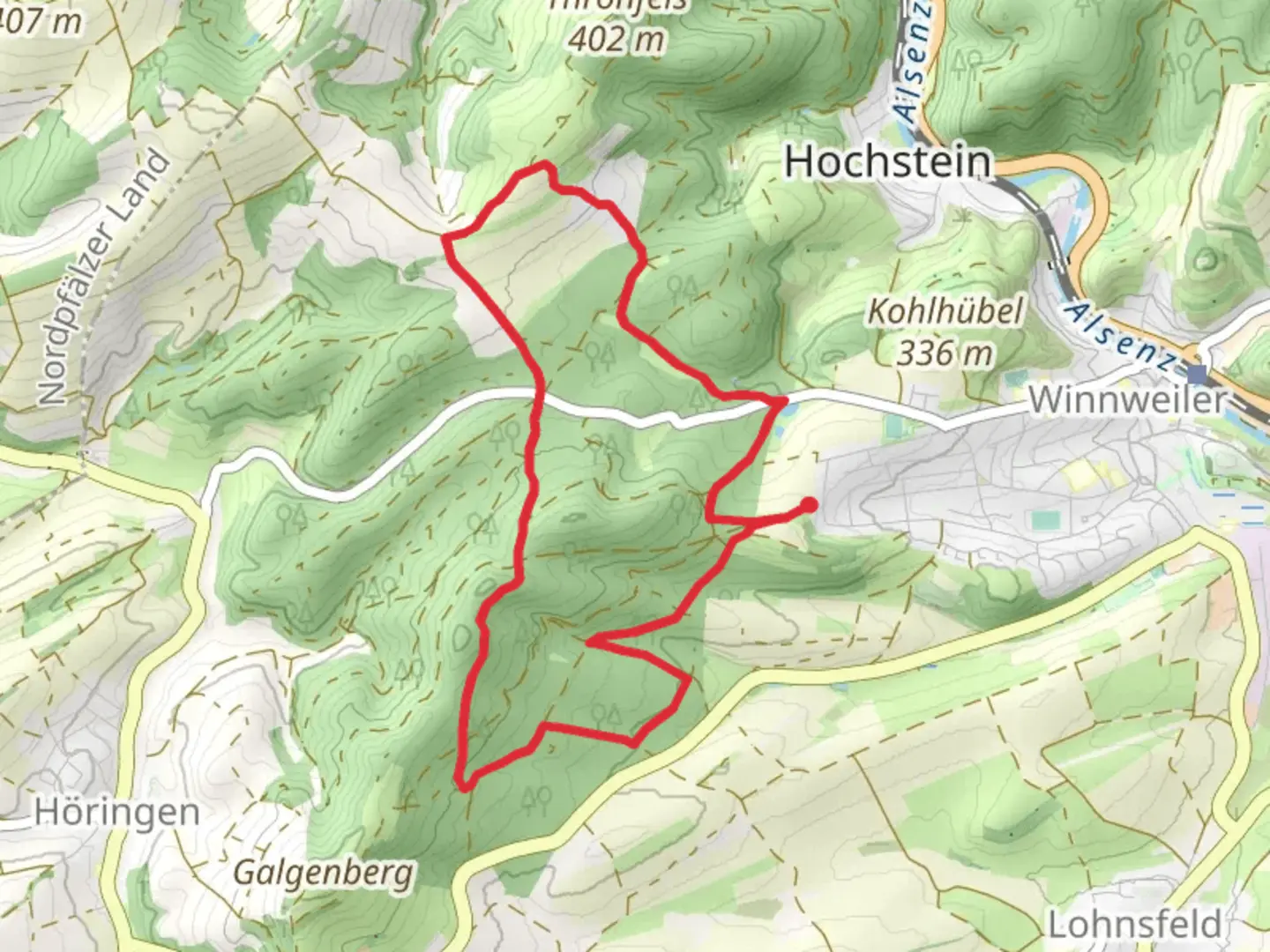 An image depicting the trail Igelborner Hoehe Loop via Pfaelzerwald Blauer Punkt and its surrounding area.