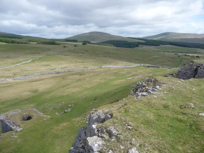 Carnau Gwynion from Ystradfellte