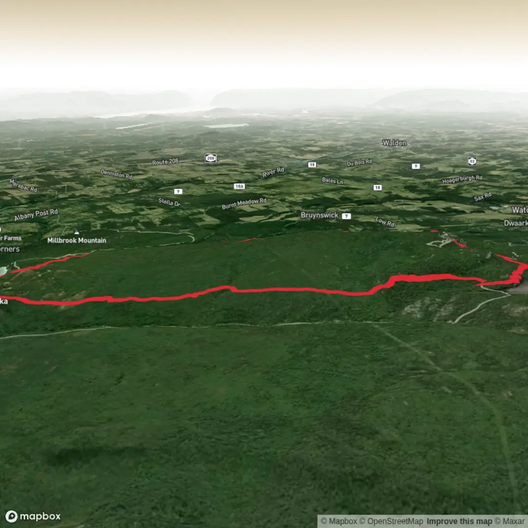 An image depicting the trail Awosting Lake from Hamilton Point Road and its surrounding area.
