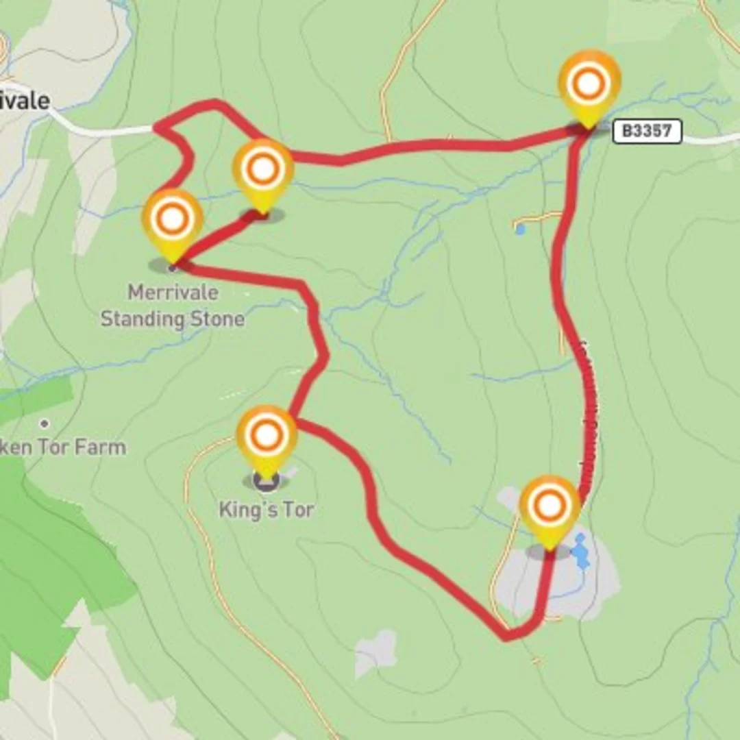 An image depicting the trail foggintor kings tor and its surrounding area.