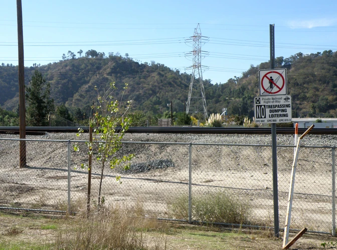 Rio de Los Angeles State Park Loop