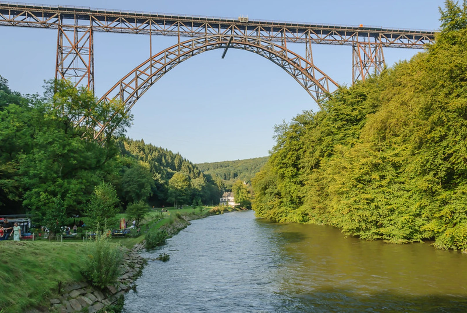 An image depicting the trail River Wupper Loop - Schaberg and its surrounding area.