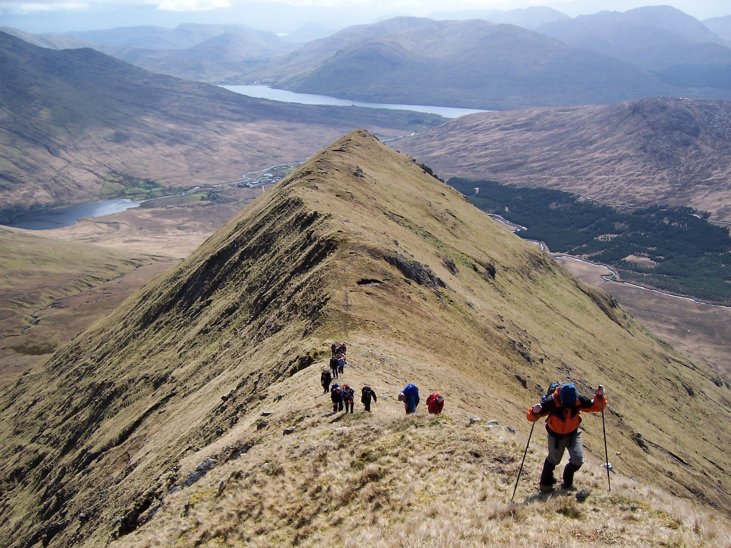 An image depicting the trail Mweelrea Silver Strand Trail and its surrounding area.