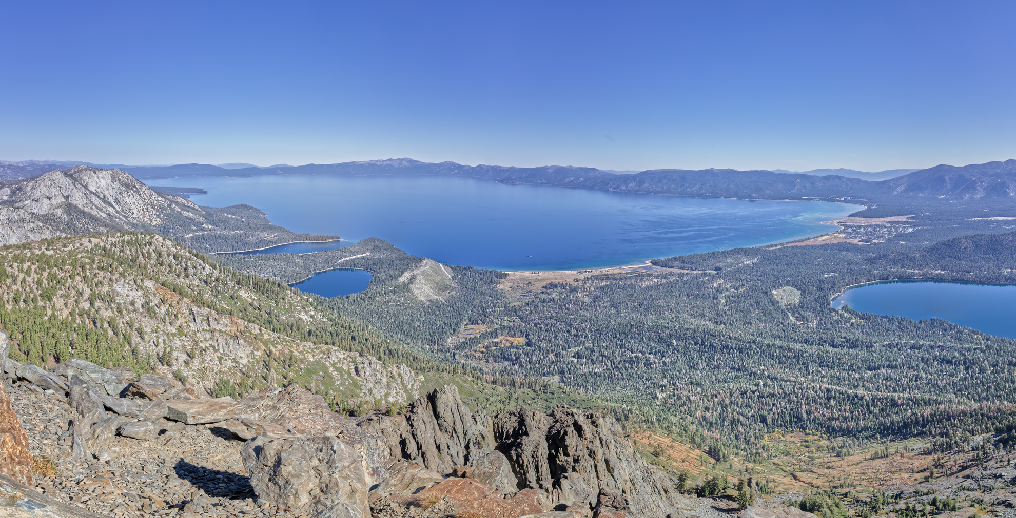 An image depicting the trail Mount Tallac via Glen Alpine Trail and its surrounding area.
