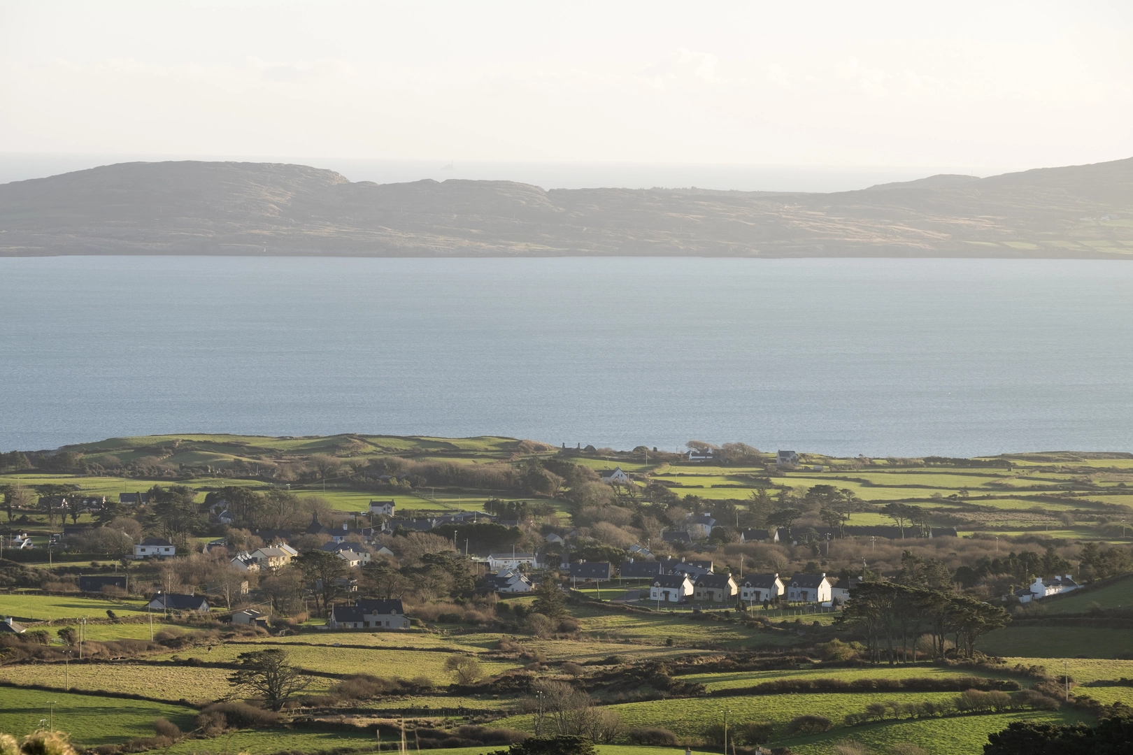 An image depicting the trail Farranamanagh Loop and its surrounding area.