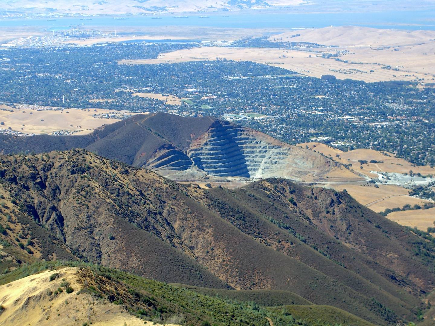 An image depicting the trail Diablo Mines Loop Trail and its surrounding area.