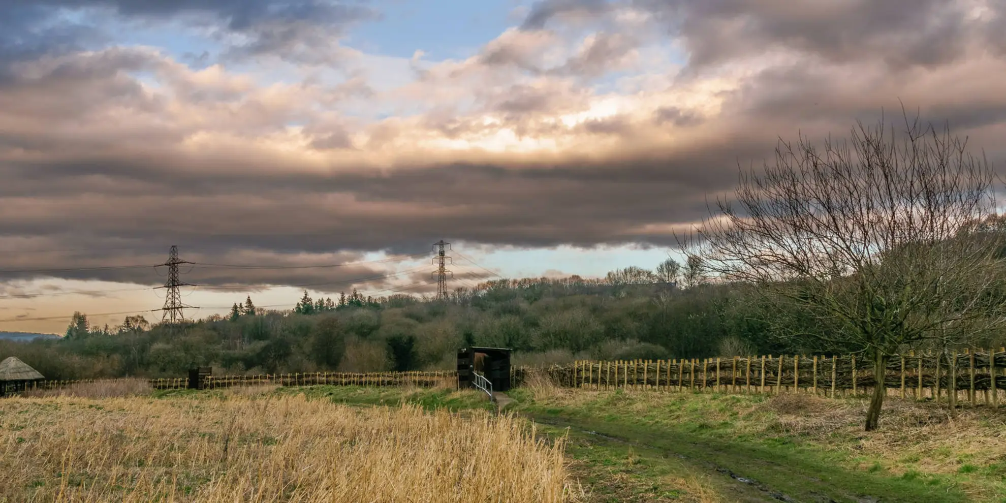 An image depicting the trail Horsforth and Rodley Walk and its surrounding area.
