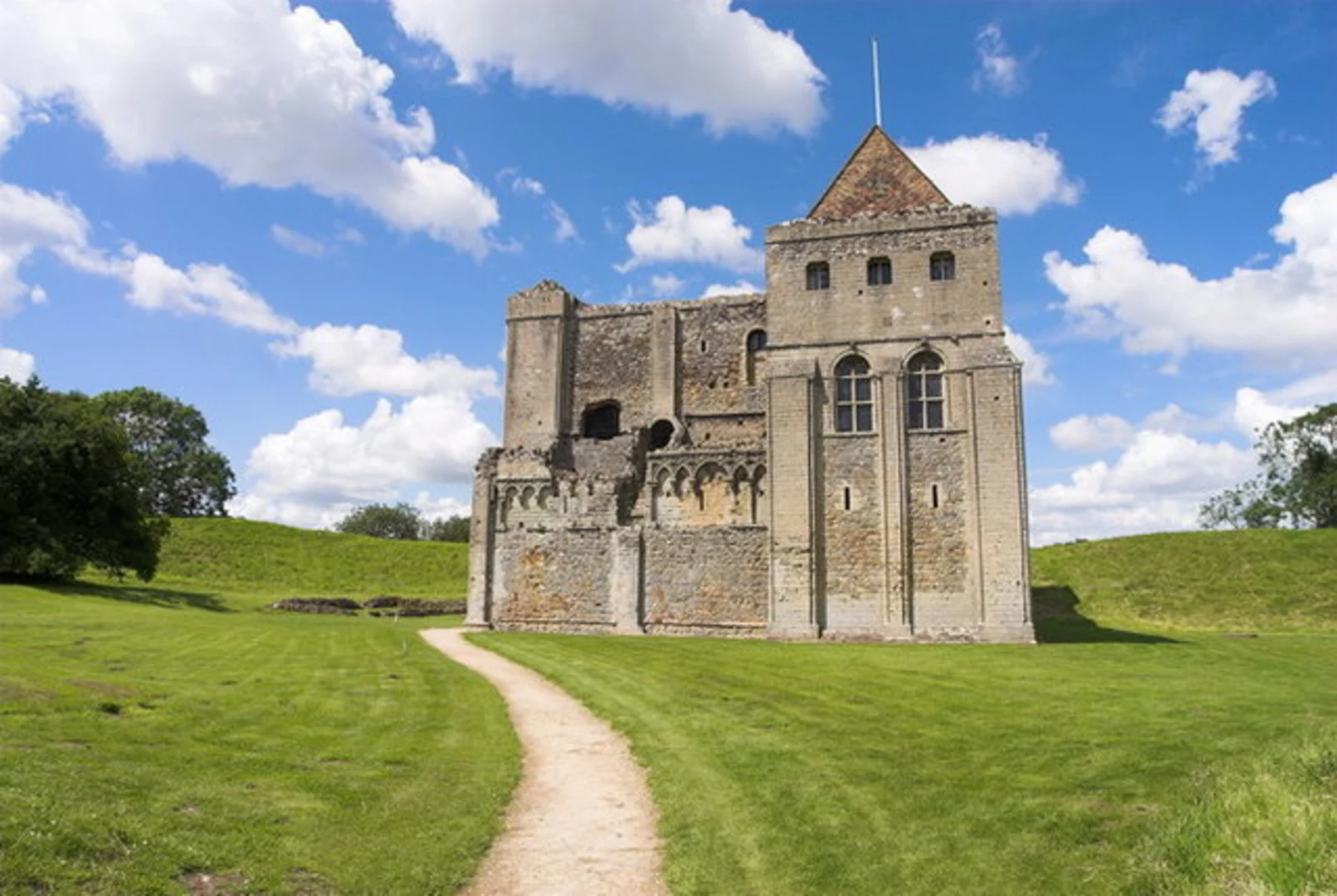 An image depicting the trail Castle Rising Loop and its surrounding area.