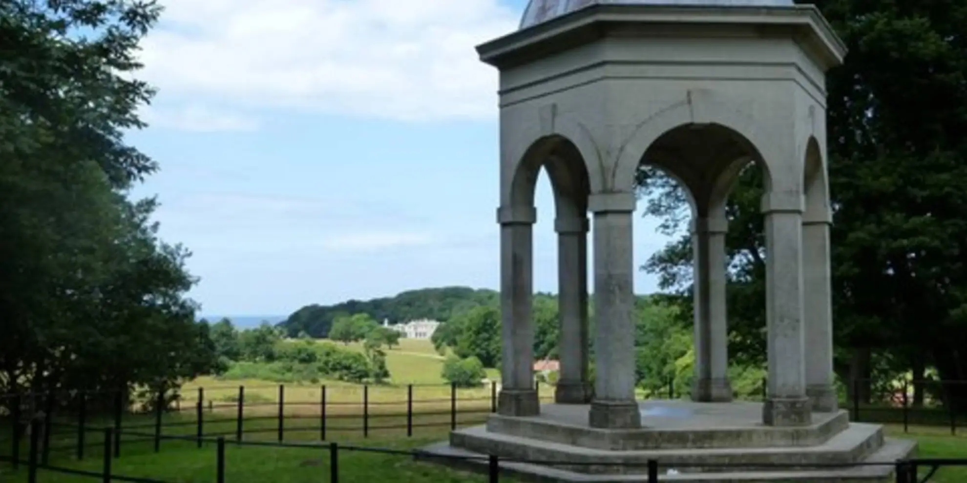 An image depicting the trail Repton’s Walk at Sheringham Park - near Cromer - Norfolk and its surrounding area.