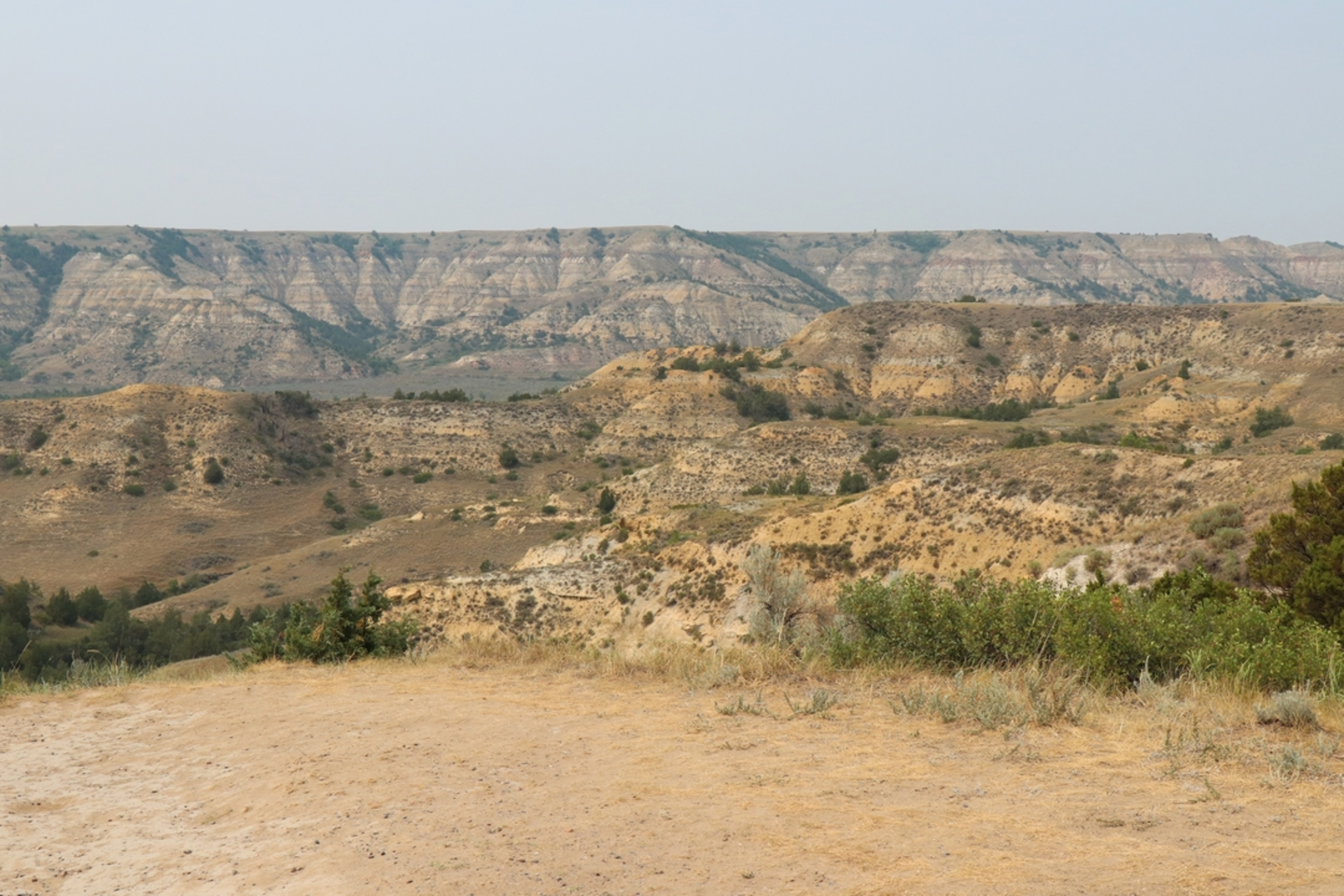 An image depicting the trail Skyline Vista Trail and its surrounding area.