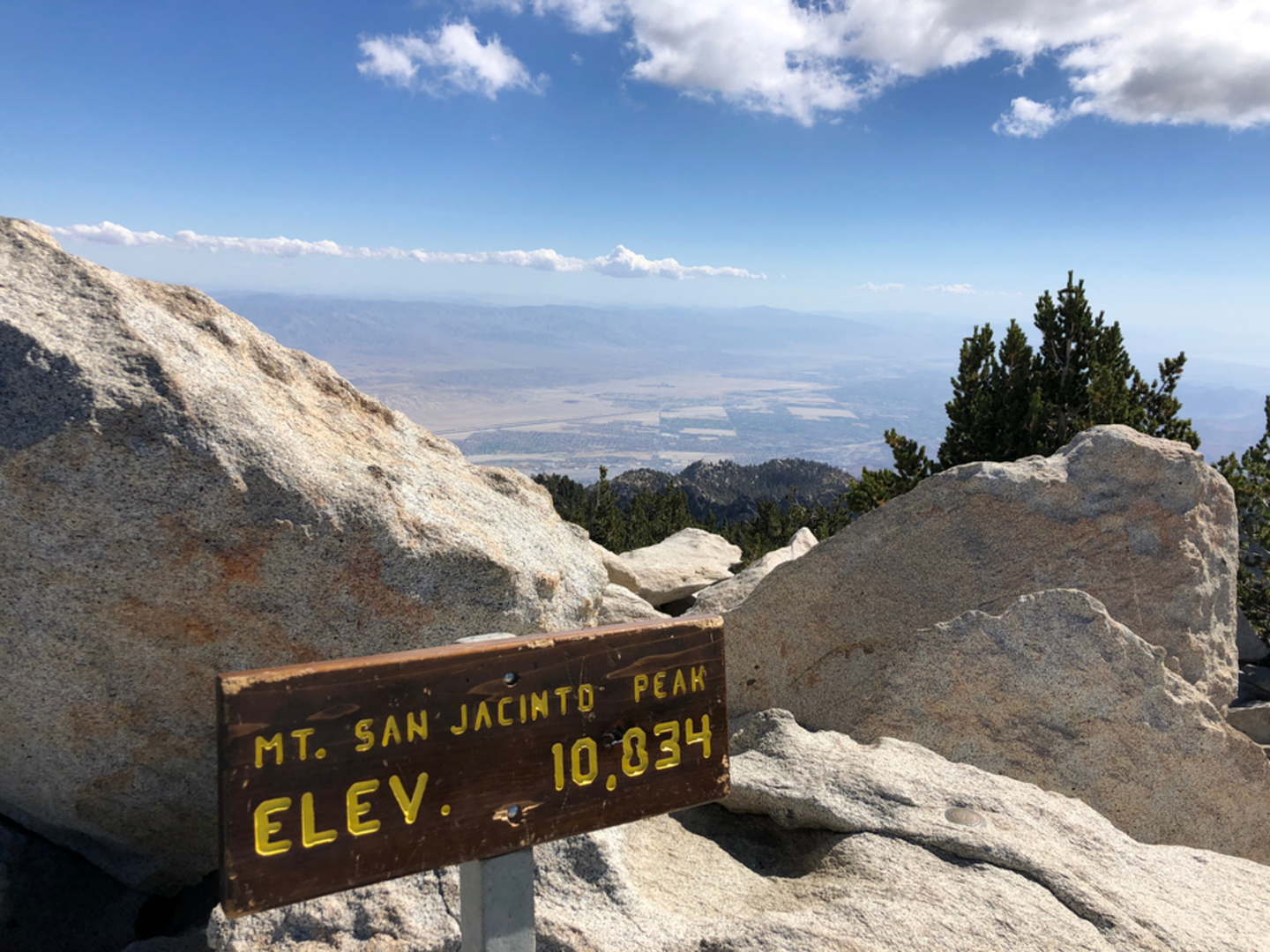An image depicting the trail San Jacinto Peak via Devils Slide Trail and its surrounding area.